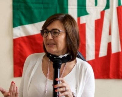 “Giuseppe Conte sta telefonando”. Dopo la Polverini ecco chi potrebbe lasciare: terremoto in Forza Italia?