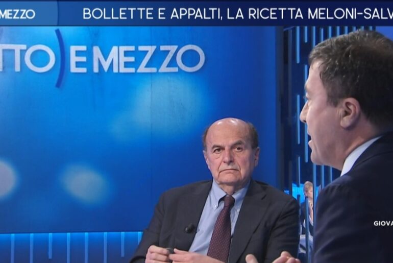 Un milione e mezzo di telespettatori per il duello tv tra Bocchino e Bersani. Il giallo della parolaccia (video)