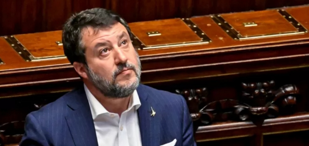 Alluvione, Matteo Salvini umilia la sinistra: "Riescono a protestare anche qui"