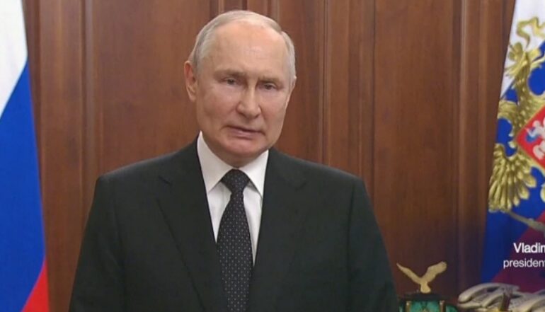 “Minaccia mortale”. Vladimir Putin parla alla Russia, regime agli sgoccioli?
